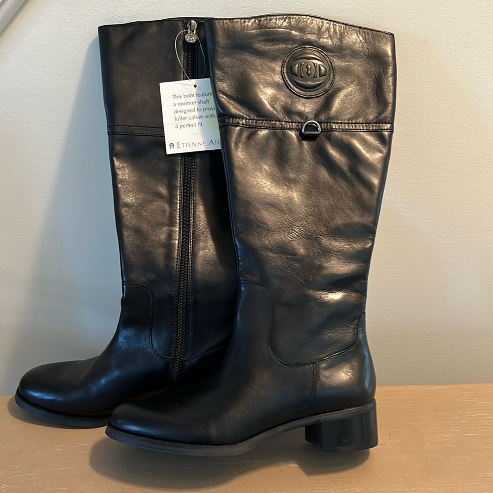 Etienne Aigner Women’s Black Ridding Boots, Size 7.5, Wide Shaft